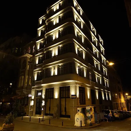 La Scala Palace Otel *